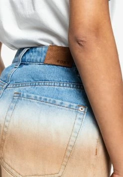 Roxy CALL ME NOW - Denim Shorts - Cool Blue Toast Denim Degreade -Roxy Shop 2686b5d3571c445ca0d074aba9b1e38c