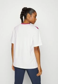 Roxy EXPLORE THE TRACKS - Print T-shirt - Boysenberry 9 Roxy EXPLORE THE TRACKS - Print T-shirt - Boysenberry -Roxy Shop 379fa70207f14d6dbffdc4b12e3adb3b