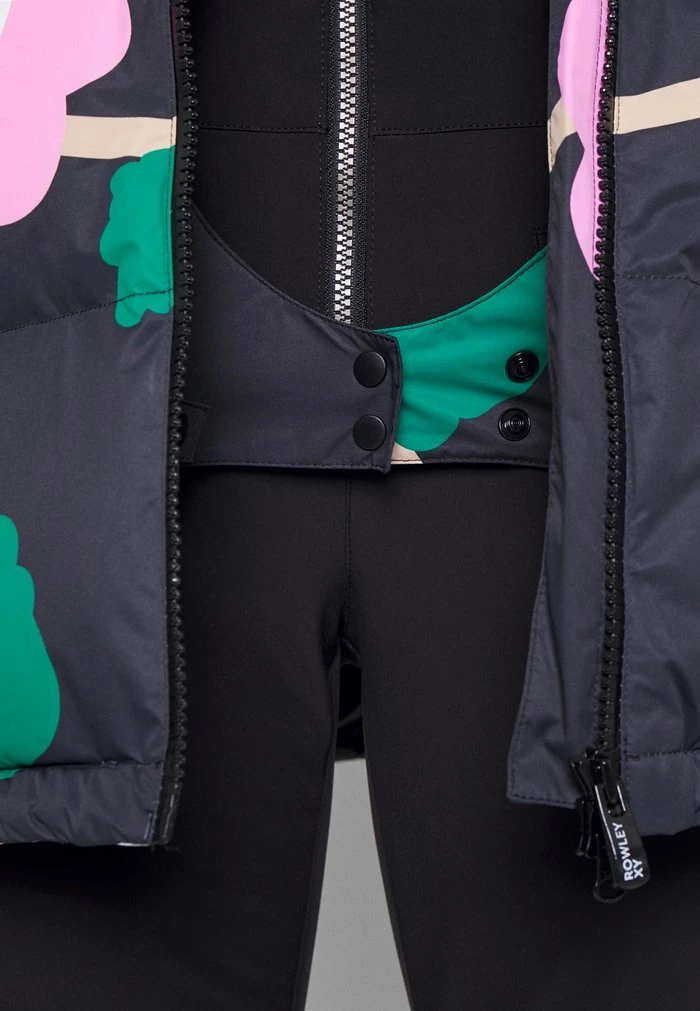 Roxy ROWLEY PUFFER - Snowboard Jacket - True Black 10 Roxy ROWLEY PUFFER - Snowboard Jacket - True Black - Image 8