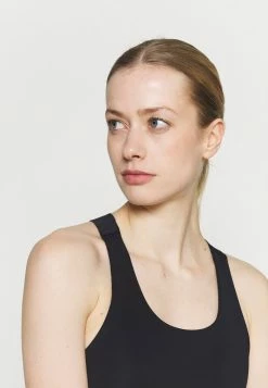 Roxy RUN - Medium Support Sports Bra - True Black -Roxy Shop 4cd8a8a027d345f3b665ef6197f7bb38