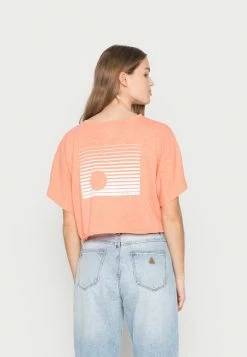 Roxy SUPER SUN - Print T-shirt - Fusion Coral -Roxy Shop 5b887929d69e48a48978556f20772be5