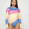 Roxy POP SURF ONESIE - Swimsuit - Regatta -Roxy Shop 6190392a695847f09c656800b7ea142b