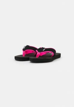 Roxy COASTIN - T-bar Sandals - Black/pink 10 Roxy COASTIN - T-bar Sandals - Black/pink -Roxy Shop 69ee55ccc0e04649adf15529dbbc09d9