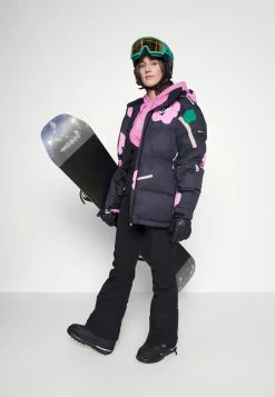 Roxy ROWLEY PUFFER - Snowboard Jacket - True Black 16 Roxy ROWLEY PUFFER - Snowboard Jacket - True Black -Roxy Shop 8d55f21174f54f0e9d9fd3b45b4b5b22