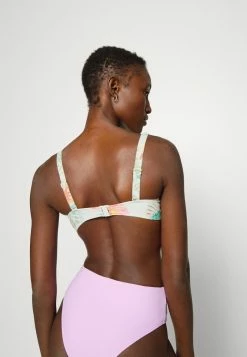 Roxy BEACH CLASSICS - Bikini Top - Bright White/lilac -Roxy Shop 91e43e4c06d34f50b5a698eb134be06e