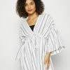 Roxy MELLOW DAYS KAFTAN - Beach Accessory - Bright White Misquine 1 Roxy MELLOW DAYS KAFTAN - Beach Accessory - Bright White Misquine -Roxy Shop 9e751b904b18474296988c7970cae72f