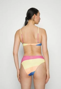 Roxy POP SURF BRALETTE - Bikini Top - Bright White -Roxy Shop c1de875b99a94957a95d52cb4bfd6805