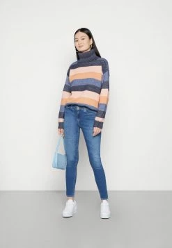 Roxy DREAMING NIGHT - Jumper - Multi-coloured 9 Roxy DREAMING NIGHT - Jumper - Multi-coloured -Roxy Shop d6d9beac57ee4fe3b662ec9ae7c2be26